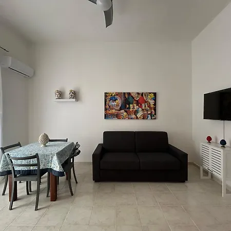 Le Trottole Apartment-3